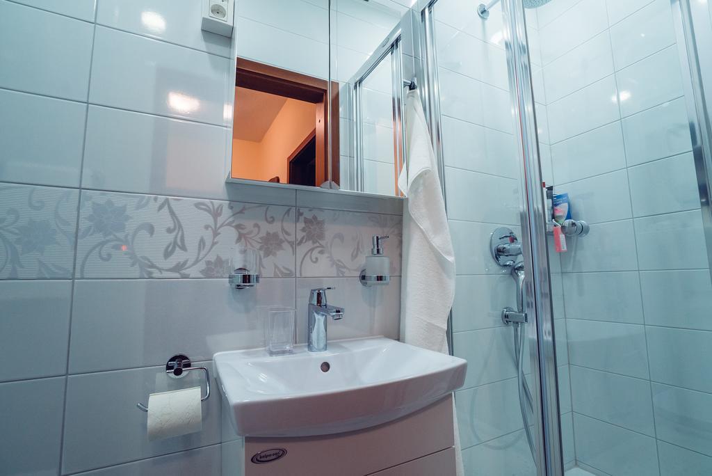 Ivica Apartments Imotski Eksteriør billede