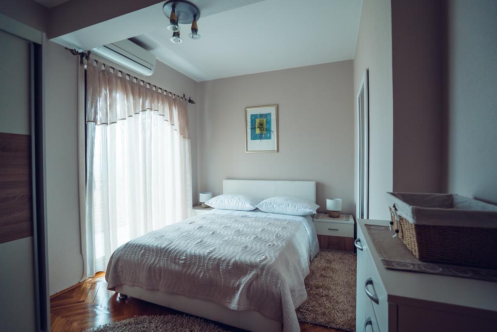 Ivica Apartments Imotski Eksteriør billede