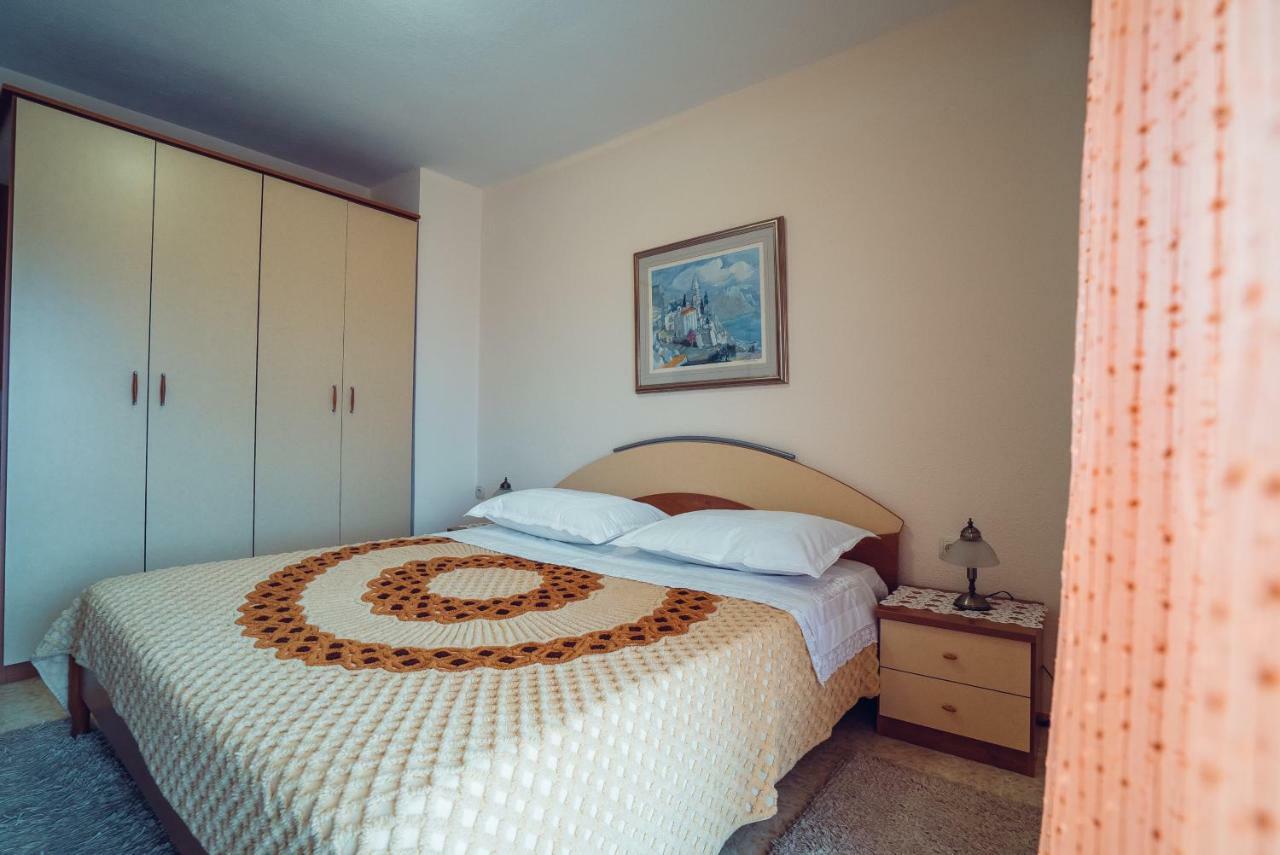 Ivica Apartments Imotski Eksteriør billede